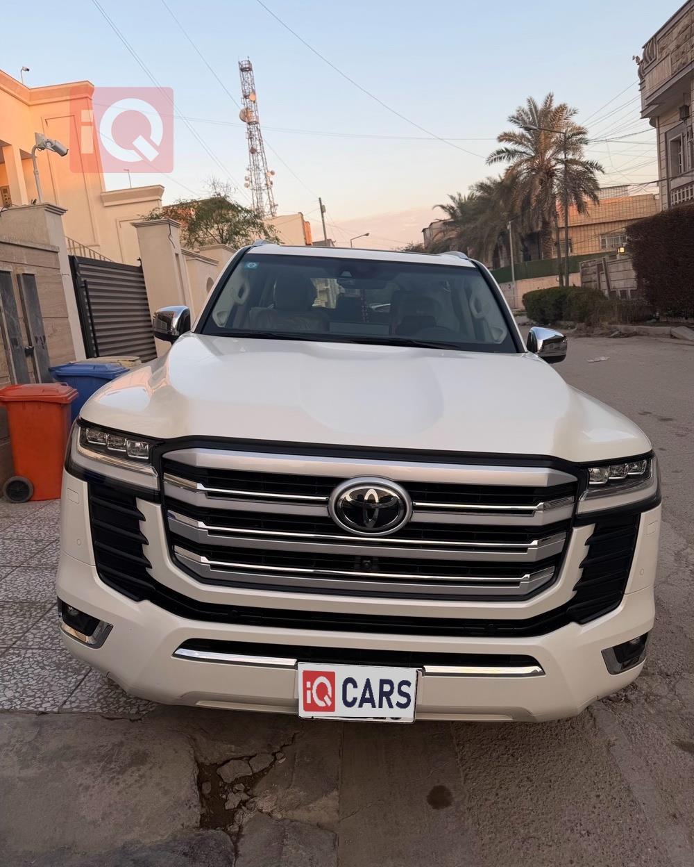 تويوتا لاندكروزر